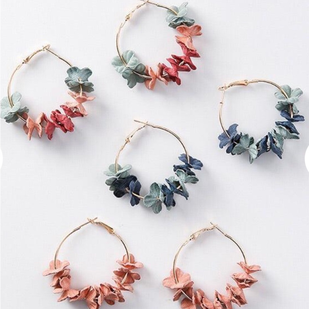 flower hoops Earrings